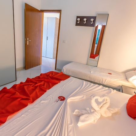 Aparthotel Ponta Preta Santa Maria Bagian luar foto