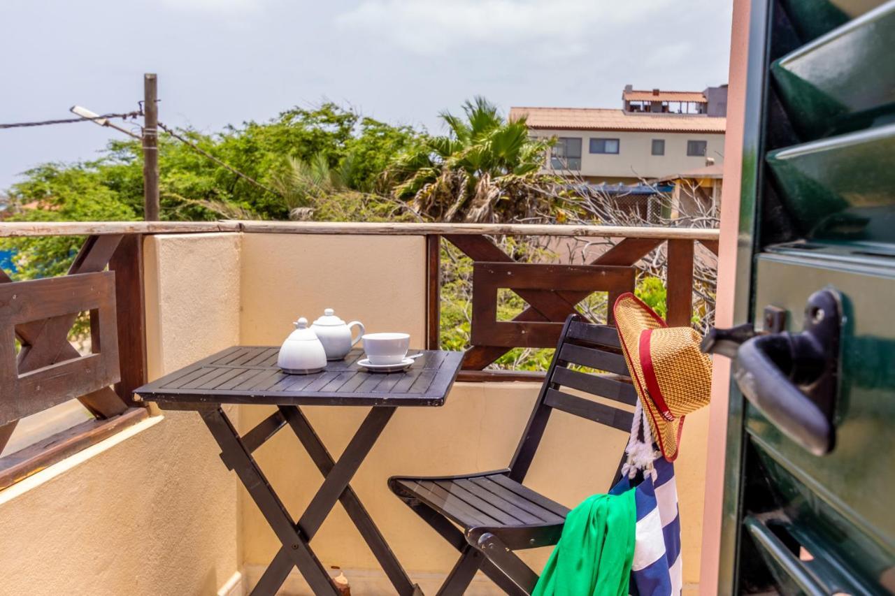 Aparthotel Ponta Preta Santa Maria Bagian luar foto