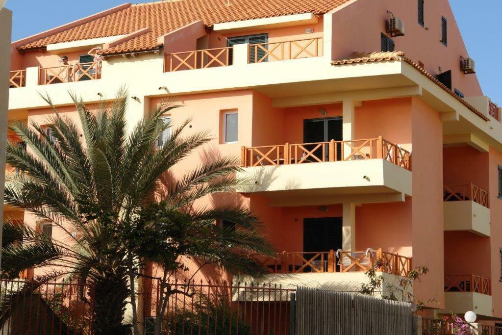 Aparthotel Ponta Preta Santa Maria Bagian luar foto