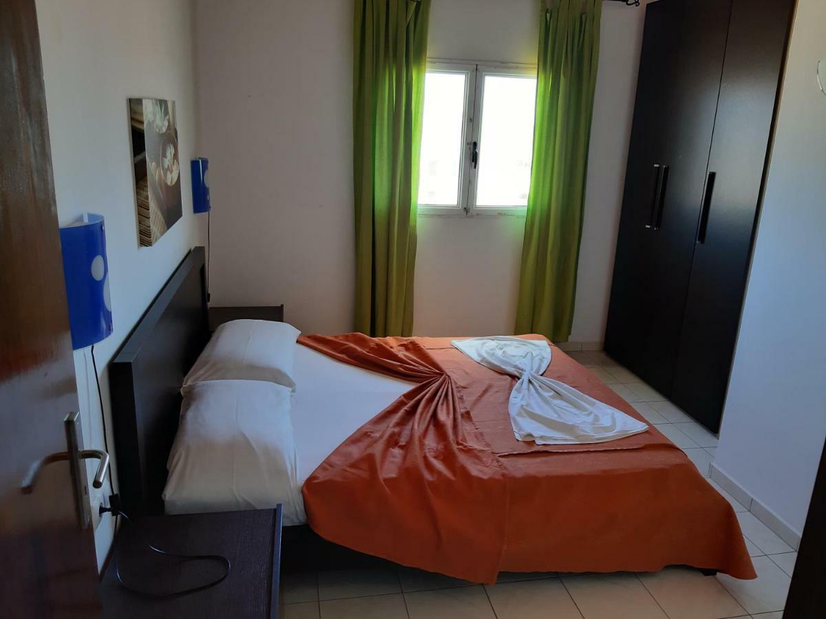 Aparthotel Ponta Preta Santa Maria Bagian luar foto