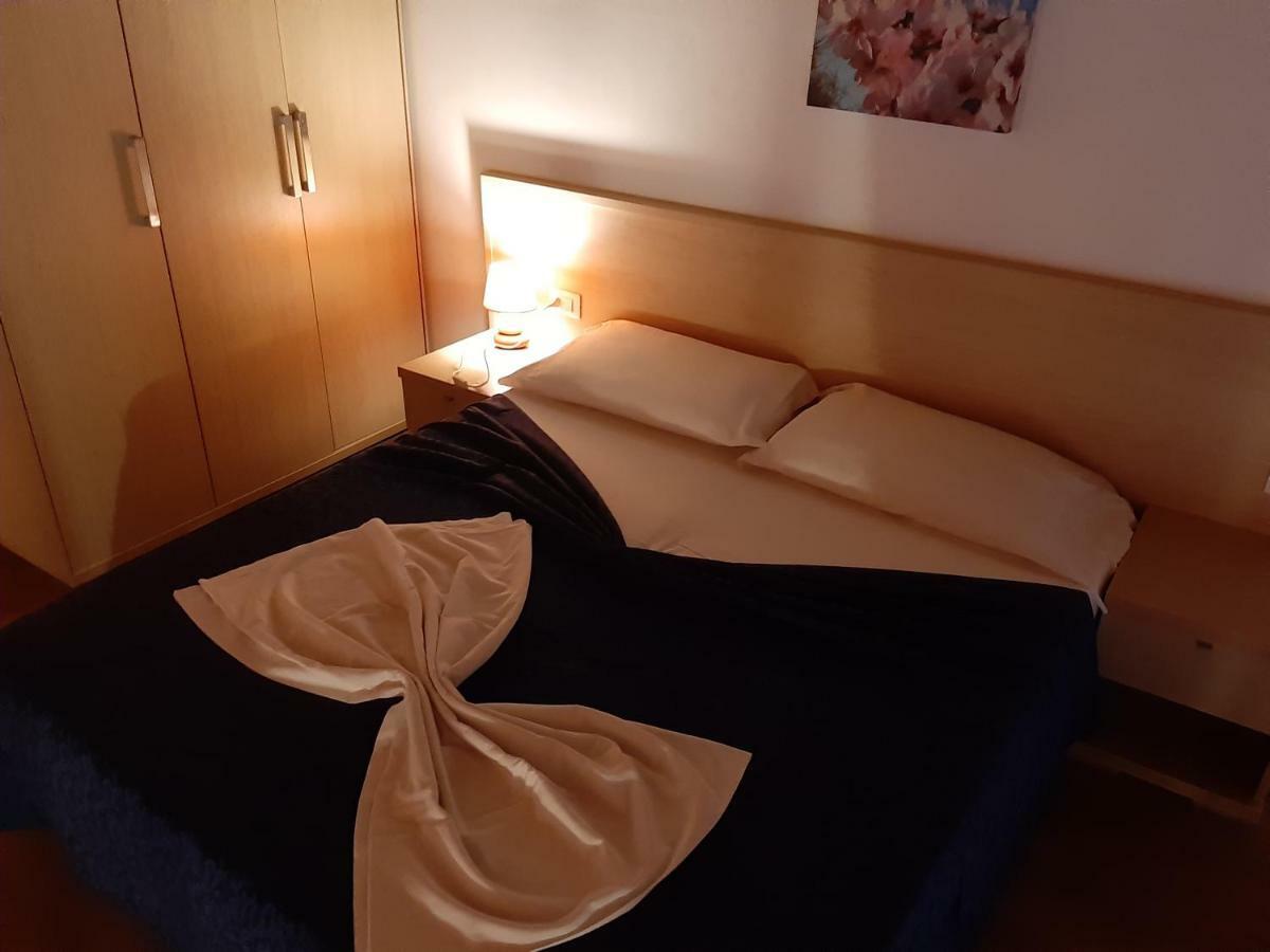 Aparthotel Ponta Preta Santa Maria Bagian luar foto