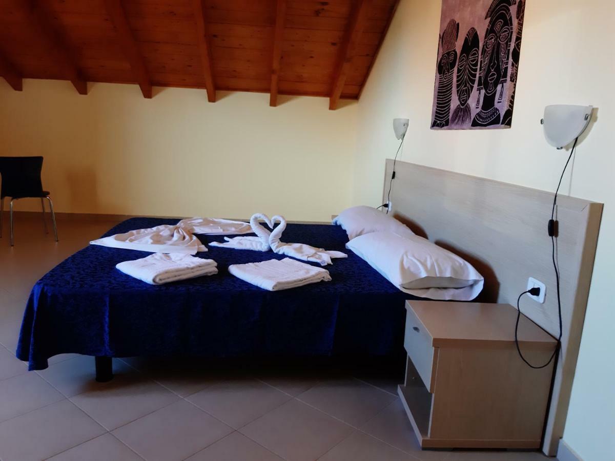 Aparthotel Ponta Preta Santa Maria Bagian luar foto